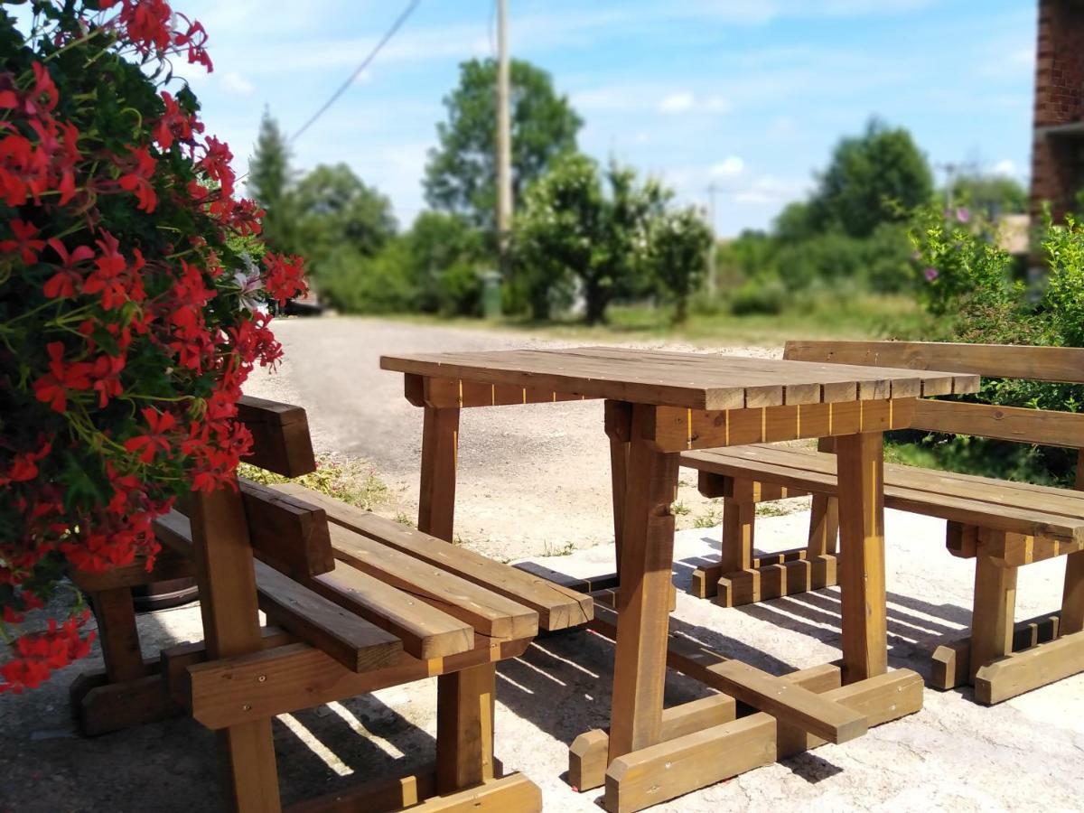 Guest House First Stop Rakovica Exterior photo
